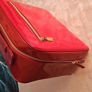 Estee Lauder Large Cosmetic/Travel Bag. NWOT